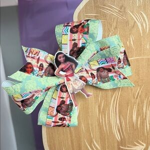 Moana Handmade bow 🎀 4.5”